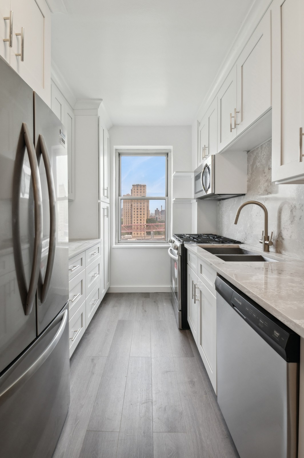 500 Grand Street, #C8E