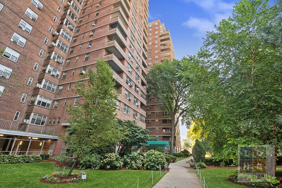 573 Grand Street D1504 Lower East Side New York NY 10002