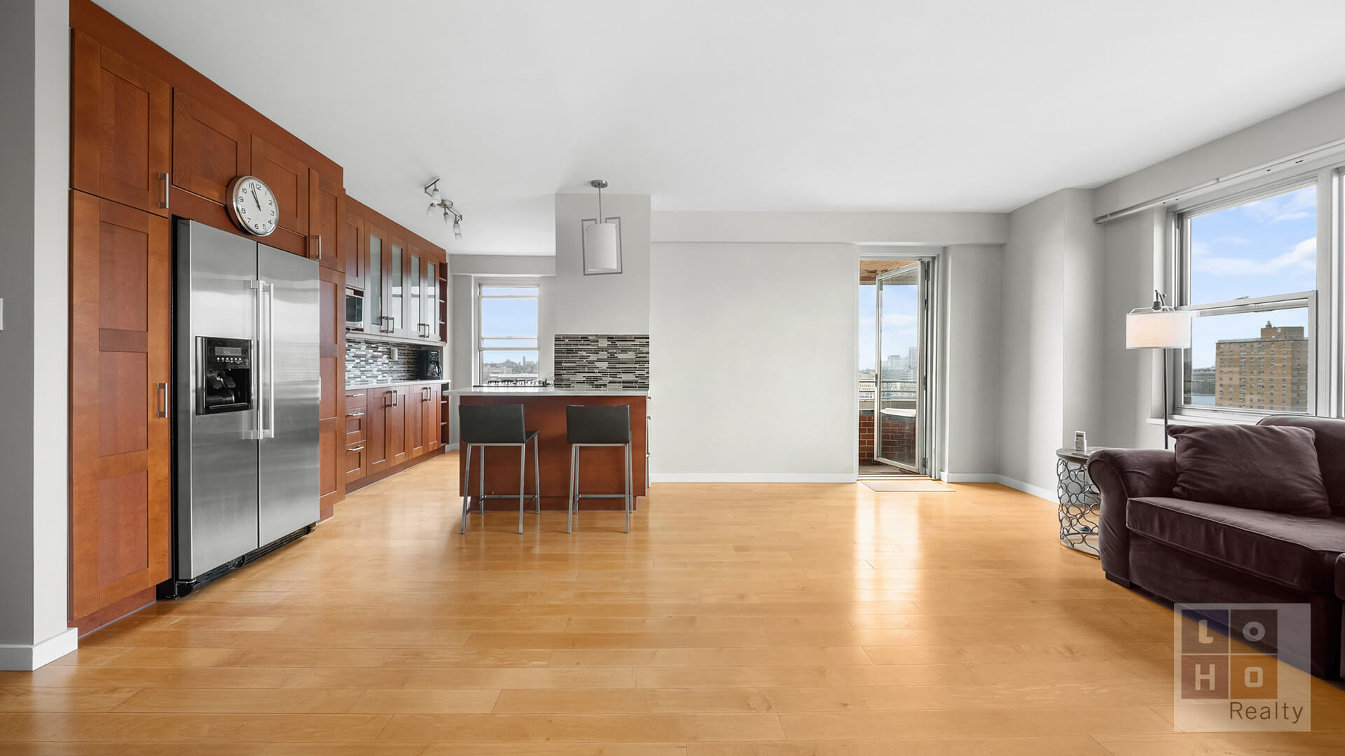 577 Grand Street F1607 Lower East Side New York NY 10002