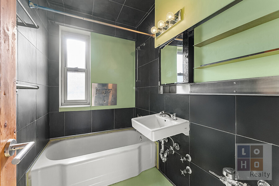 572 Grand Street Lower East Side New York NY 10002