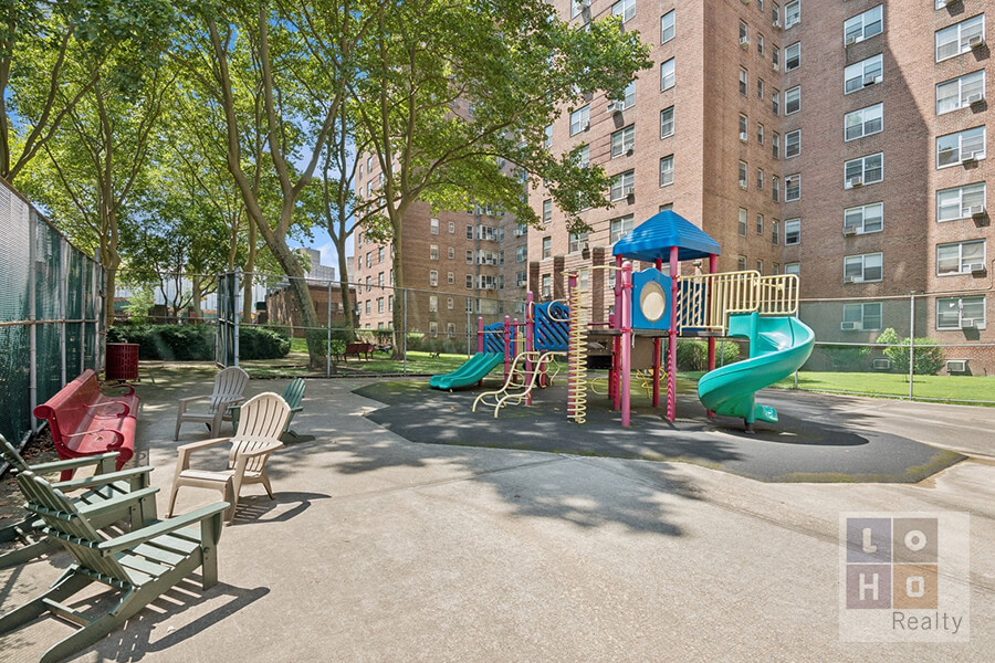 530 Grand Street F8H Lower East Side New York NY 10002