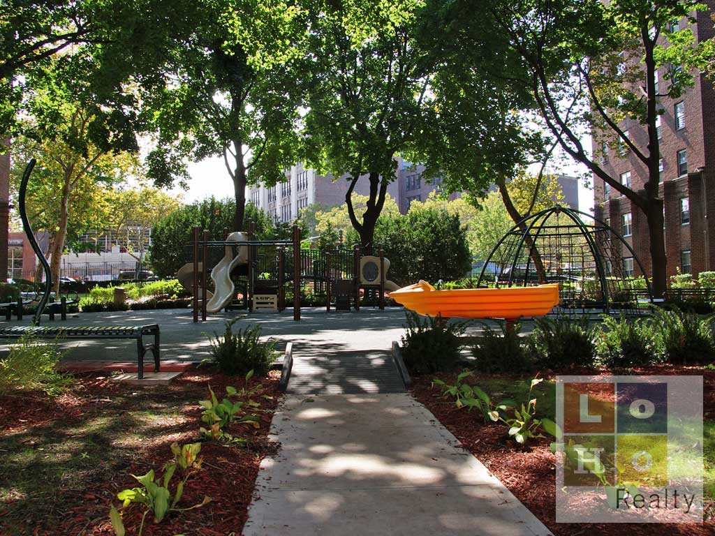 530 Grand Street F8C Lower East Side New York NY 10002