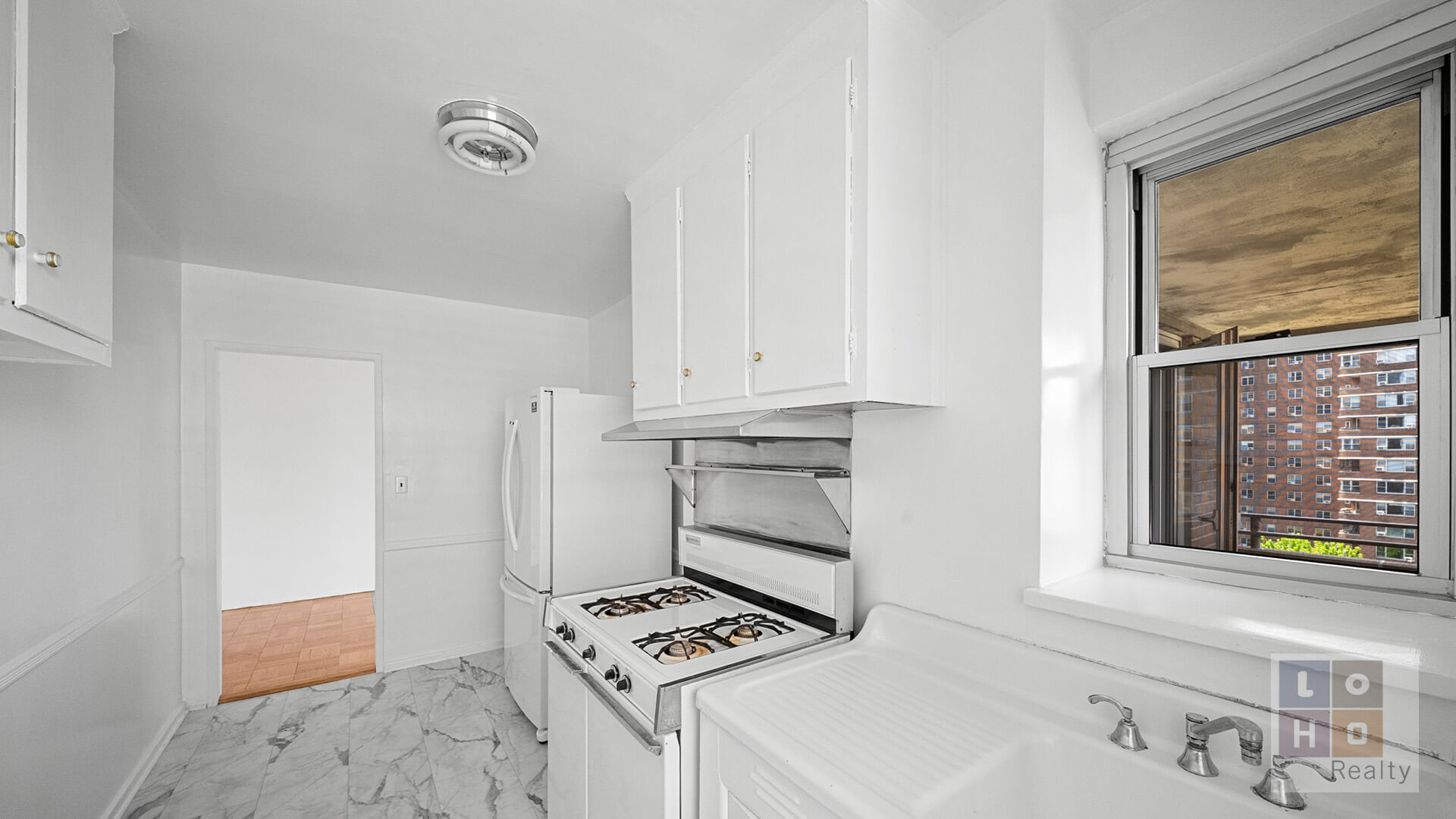 473 FDR Drive K1304 Lower East Side New York NY 10002
