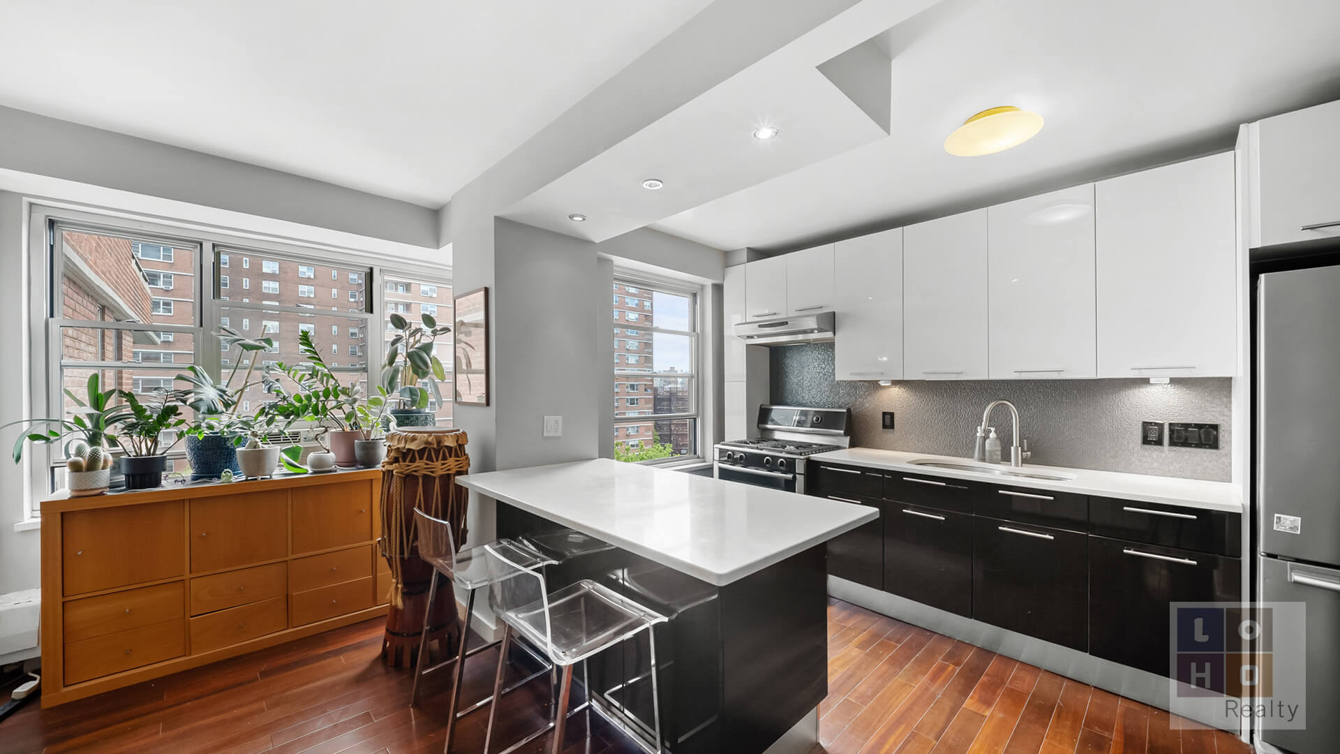477 FDR Drive M1002 Lower East Side New York NY 10002