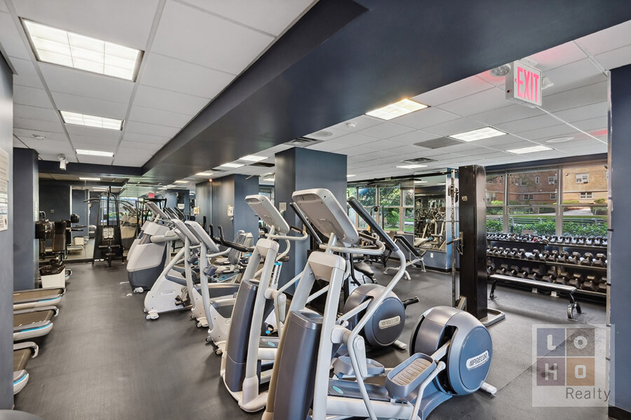 477 FDR Drive 1605M Lower East Side New York NY 10002
