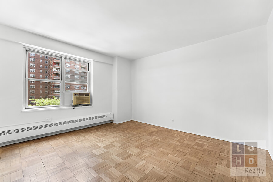 575 Grand Street 605 Lower East Side New York NY 10002