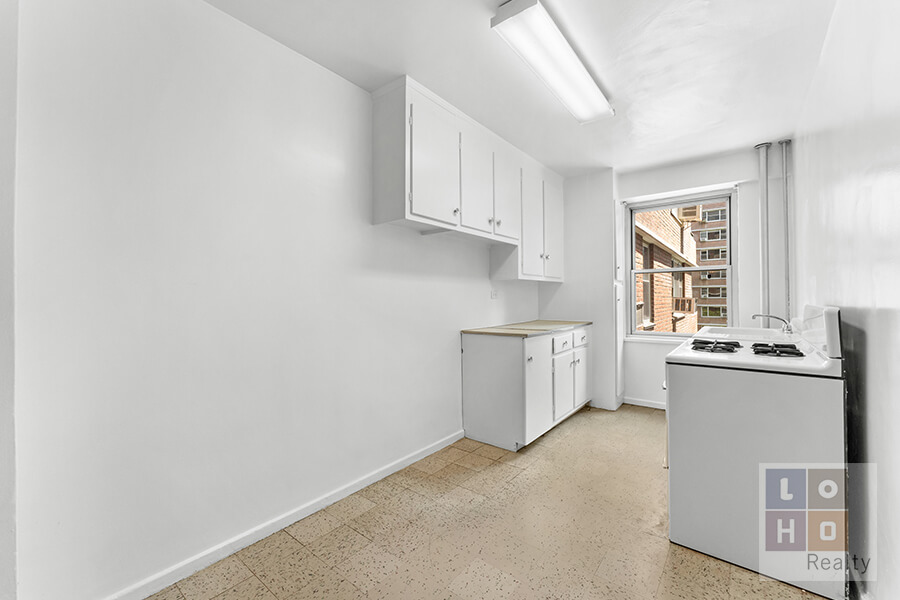 575 Grand Street 605 Lower East Side New York NY 10002