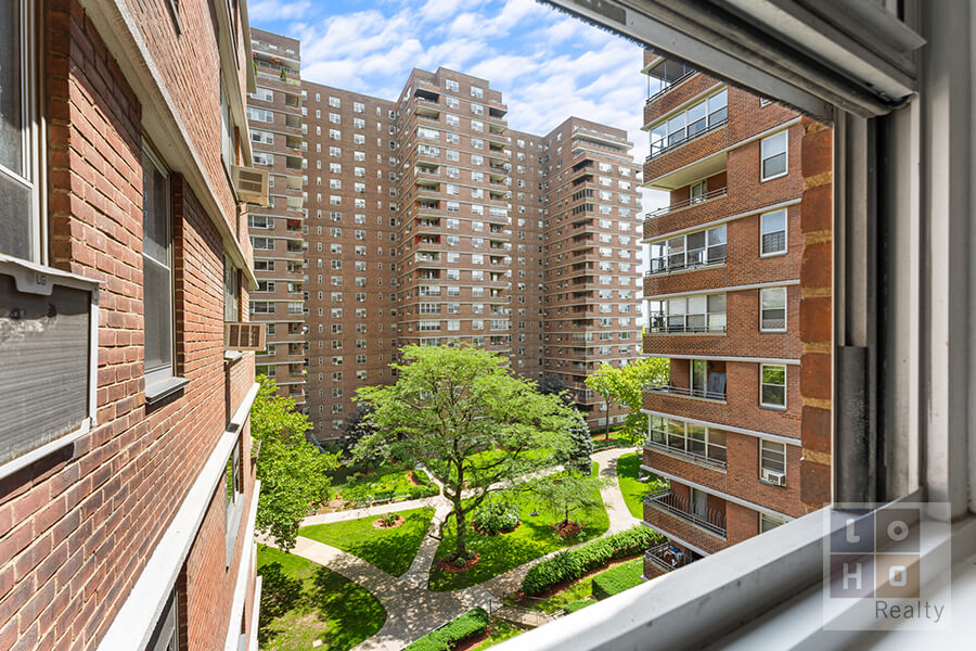 575 Grand Street 605 Lower East Side New York NY 10002