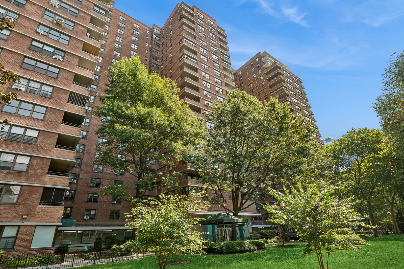 387 Grand Street K1107 Lower East Side New York NY 10002