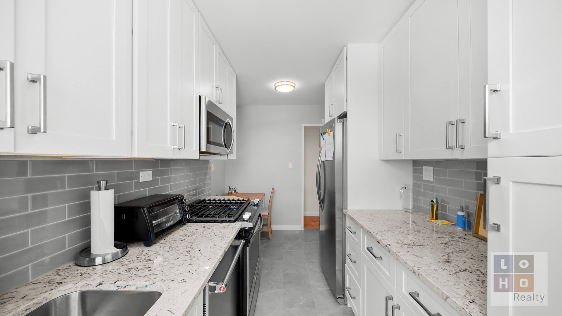 208 East Broadway J1501 Lower East Side New York NY 10002